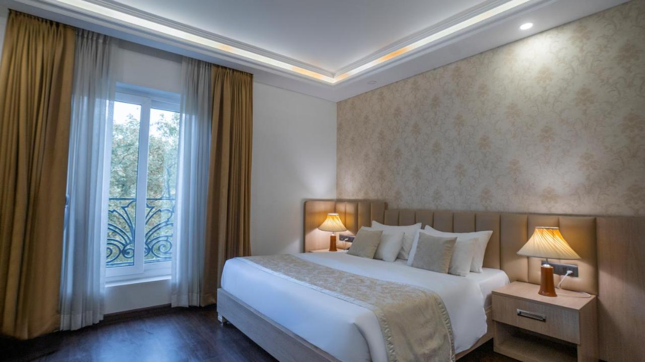 The Woodbury Hotel Gurgaon Exterior photo